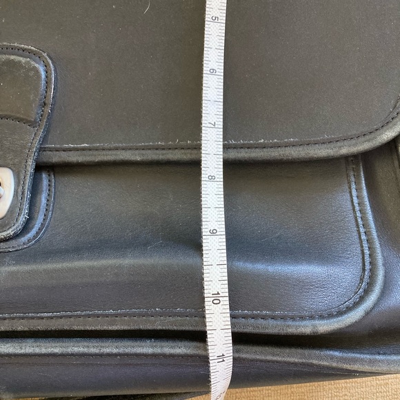 Coach Vintage Metropolitan Unisex Leather Briefcase Brass/Black - Picture 9 of 12